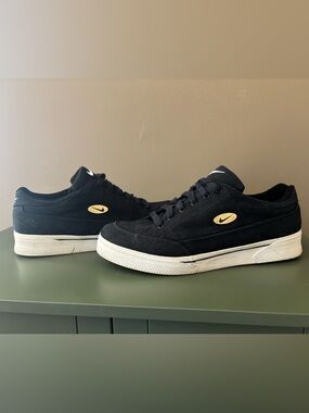 Nike GTS 97 Men's Skateboarding Sneakers Black/White Size 11.5 W/ Gold Nike EUC